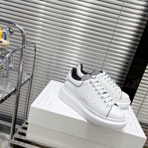 Oversized Sneaker LB