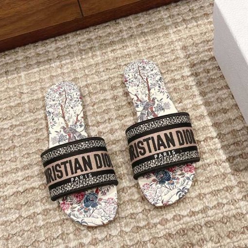 Wmns Dway Slide ID