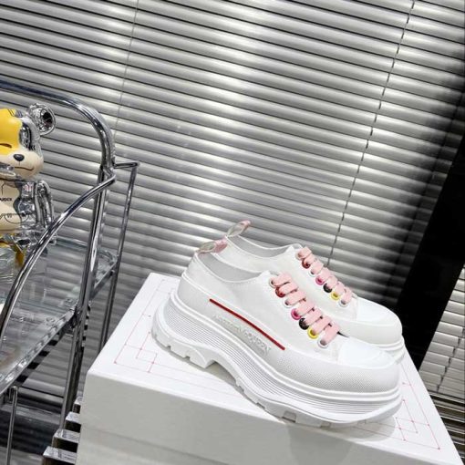 Tread Slick Sneaker NT