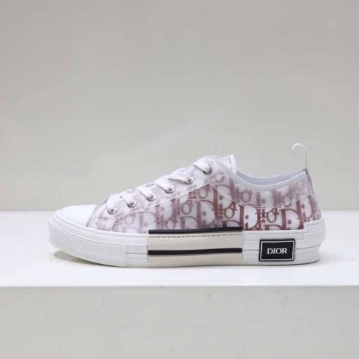 B23 Low Top Sneaker CY
