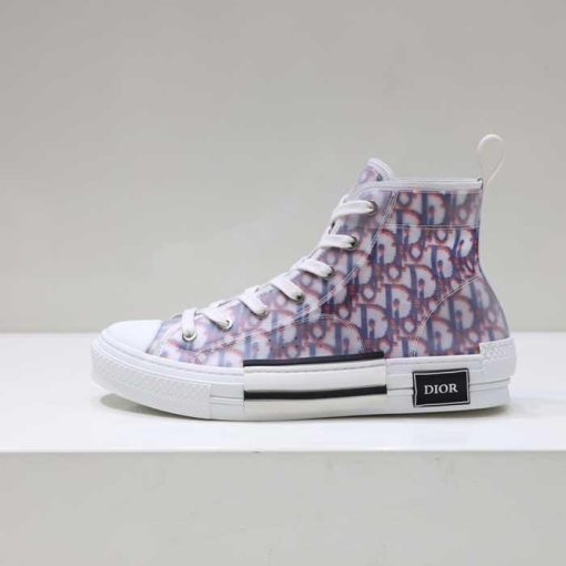 B23 High Top Sneaker UR