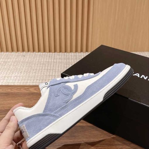 Wmns Fabric & Suede Low Top Sneakers AS