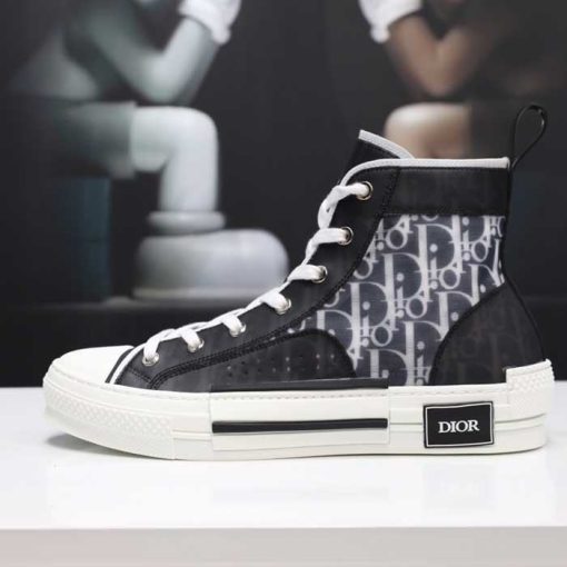 B23 High Top Sneaker WB