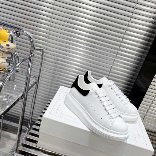 Oversized Sneaker HR