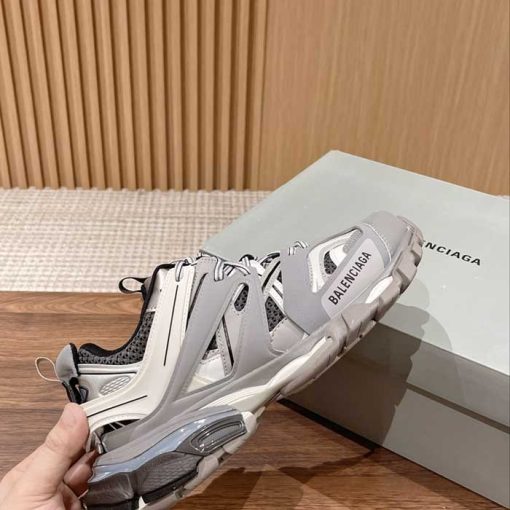 Track Sneaker DB