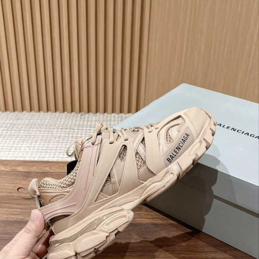 Track Sneaker WS