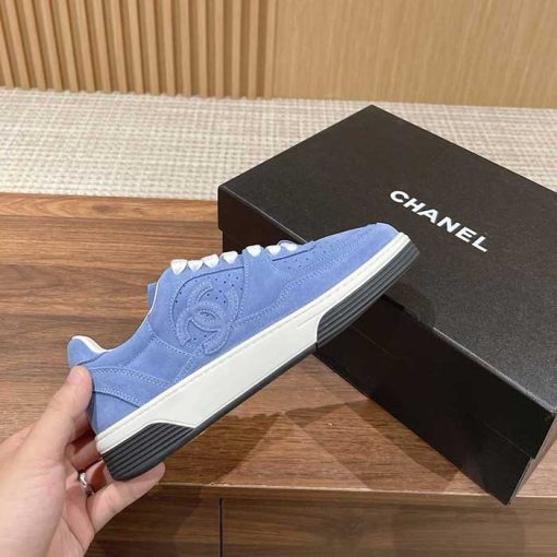 Wmns Suede Low Top Sneakers KG