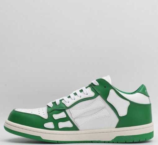 AR1M1 Low-Top Sneaker