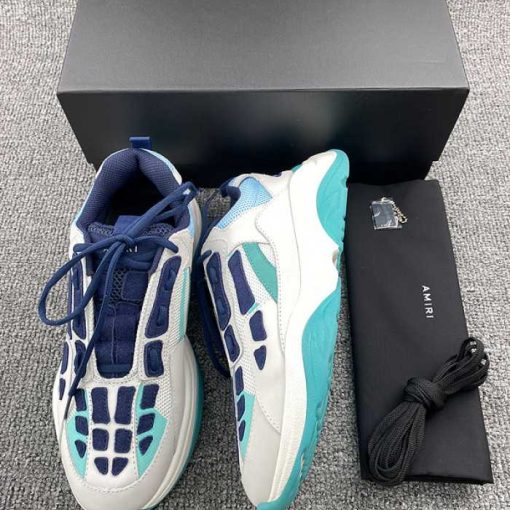 AR1M1 Low-Top Sneaker