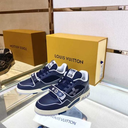 LV TRAINER SNEAKER LOW