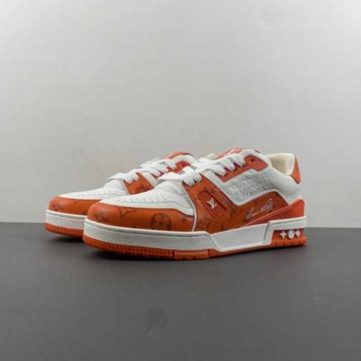 LV TRAINER SNEAKER
