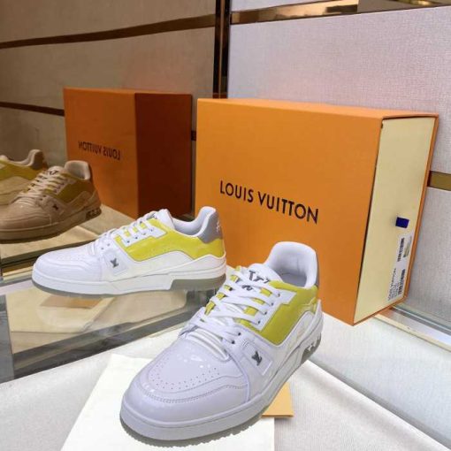 LV TRAINER SNEAKER LOW