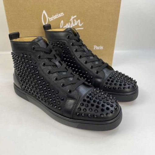 CLBSNEAKER