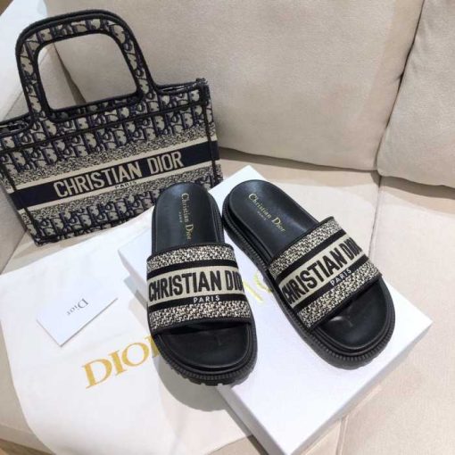 DR SLIPPERS