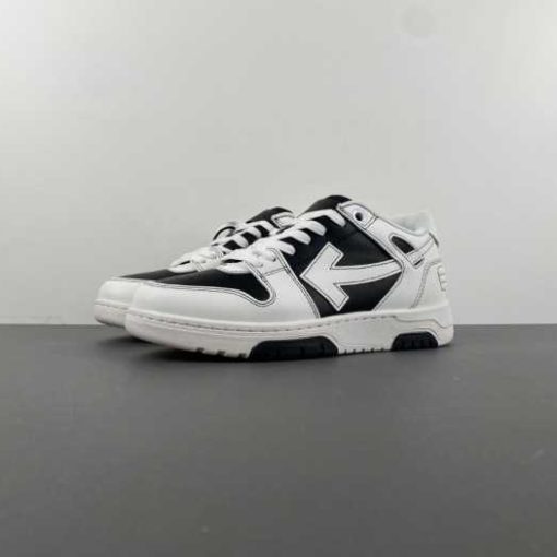 OFF-WHITE SNEAKER