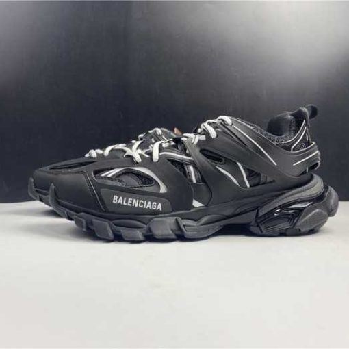 BLCG Track Sneaker 542436 W1GB1 2045