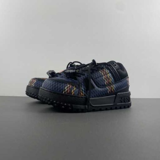 LV TRAINER SNEAKER 24052501