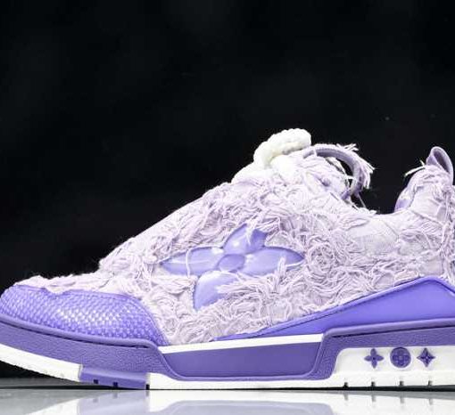 LV SKATE SNEAKER 24111512