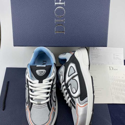 DR B30 Sneakers