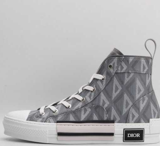 DR B23 Sneakers