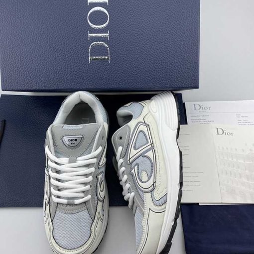 DR B30 Sneakers