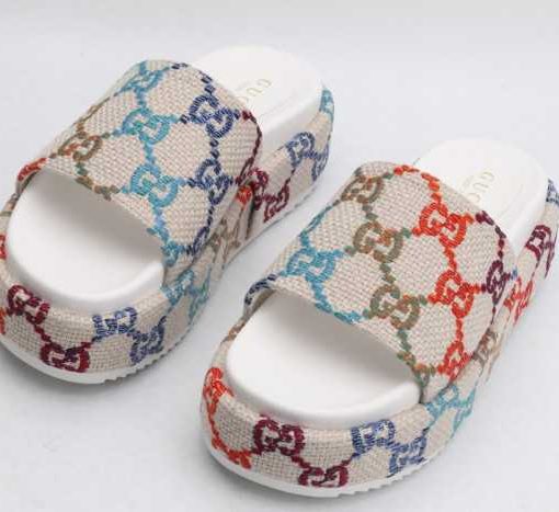 GUCC SLIPPERS