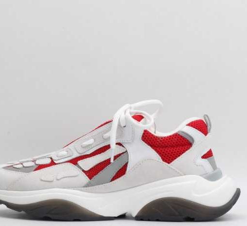 AR1M1 Low-Top Sneaker