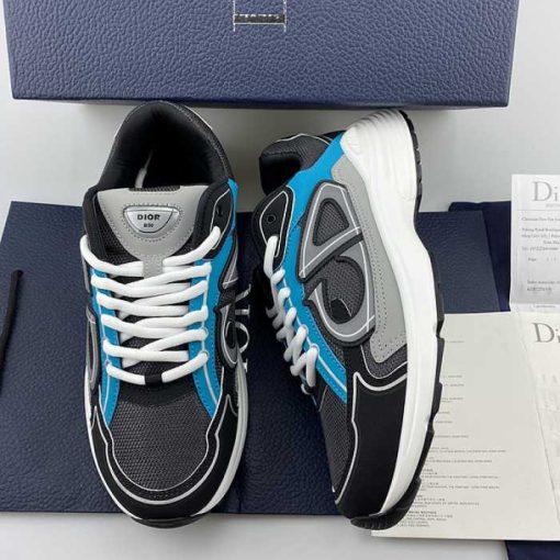 DR B30 Sneakers