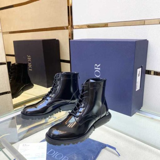 DR  BOOTS
