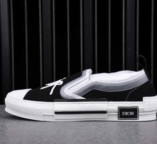 DR Homme Kaws Sneaker