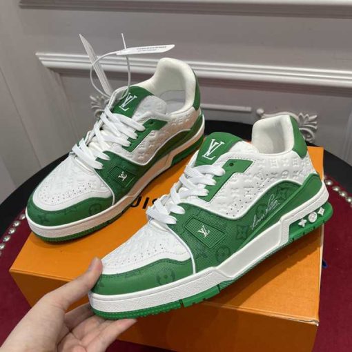 LV TRAINER SNEAKER
