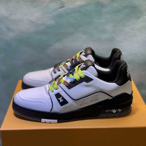 LV TRAINER SNEAKER LOW