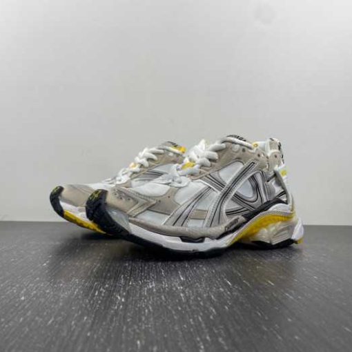 BLCG RUNNER SNEAKER 772767 W3RNY 9170