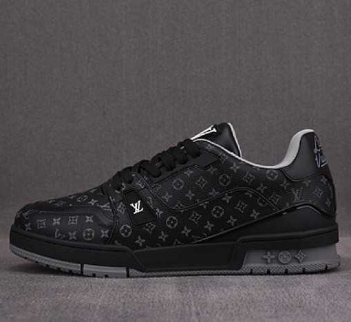 LV TRAINER SNEAKER LOW