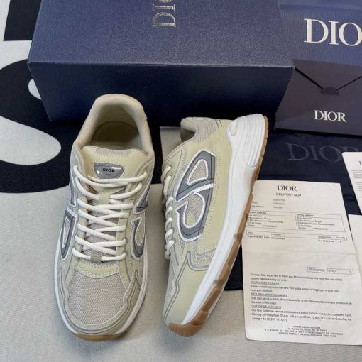 DR B30 Sneakers