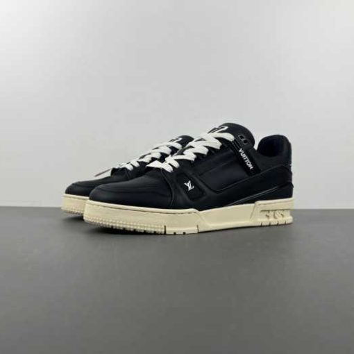 LV TRAINER SNEAKER 25031202