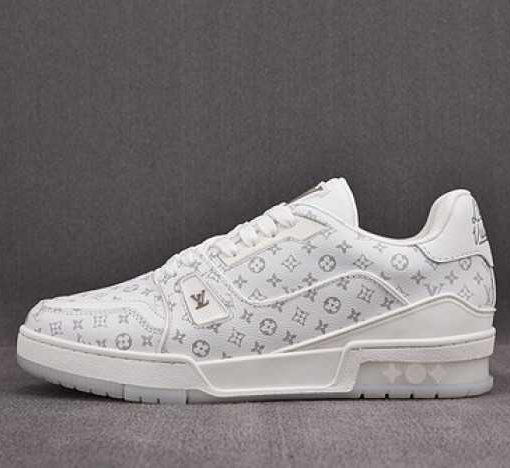 LV TRAINER SNEAKER LOW