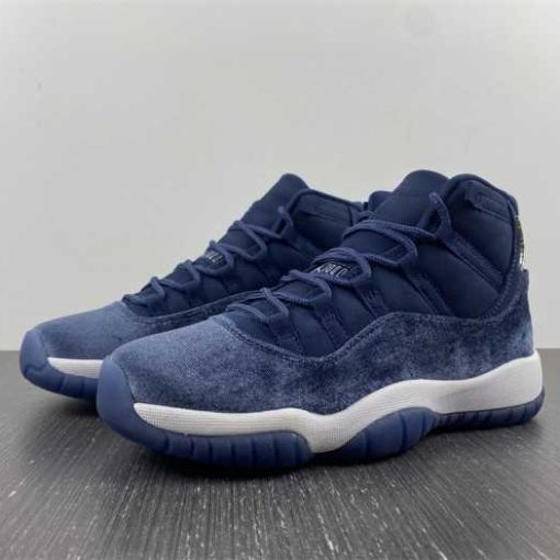 Air Jordan 11 Velvet WMNS “Midnight Navy” AR0715-441