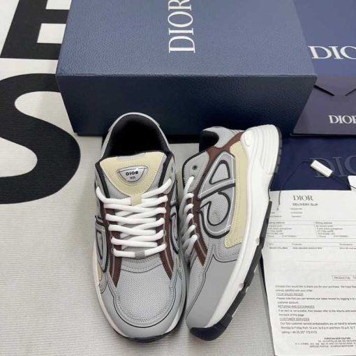 DR B30 Sneakers
