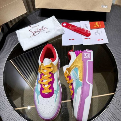 CLBSNEAKER