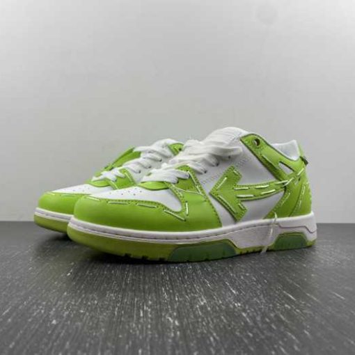 OFF-WHITE SNEAKER