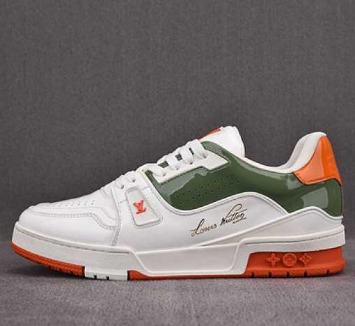 LV TRAINER SNEAKER LOW