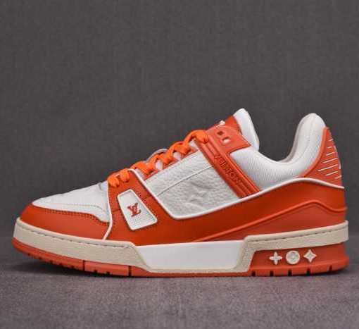 LV TRAINER SNEAKER LOW