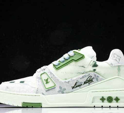 LV TRAINER SNEAKER 24070404