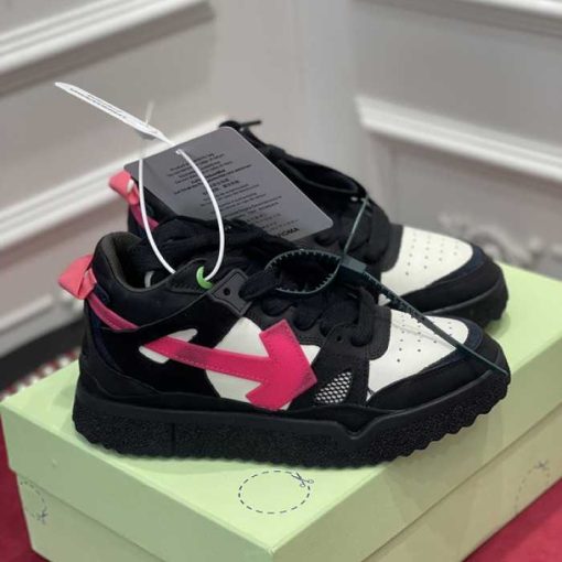 OFF-WHITE SNEAKER