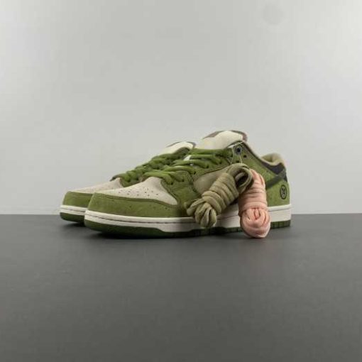 Yuto Horigome x Nike SB Dunk Low HF8022-300