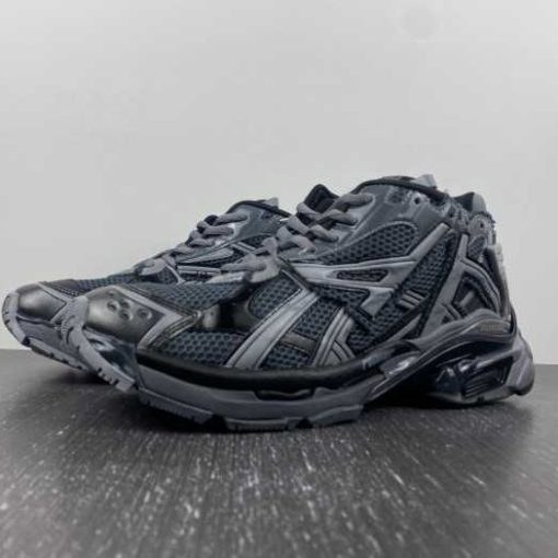 BLCG RUNNER SNEAKER 677403 W3RBR 1515