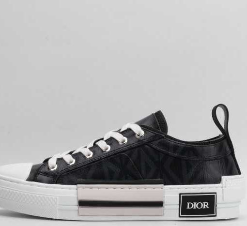 DR B23 Sneakers