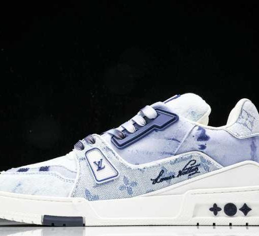 LV TRAINER SNEAKER 24070403